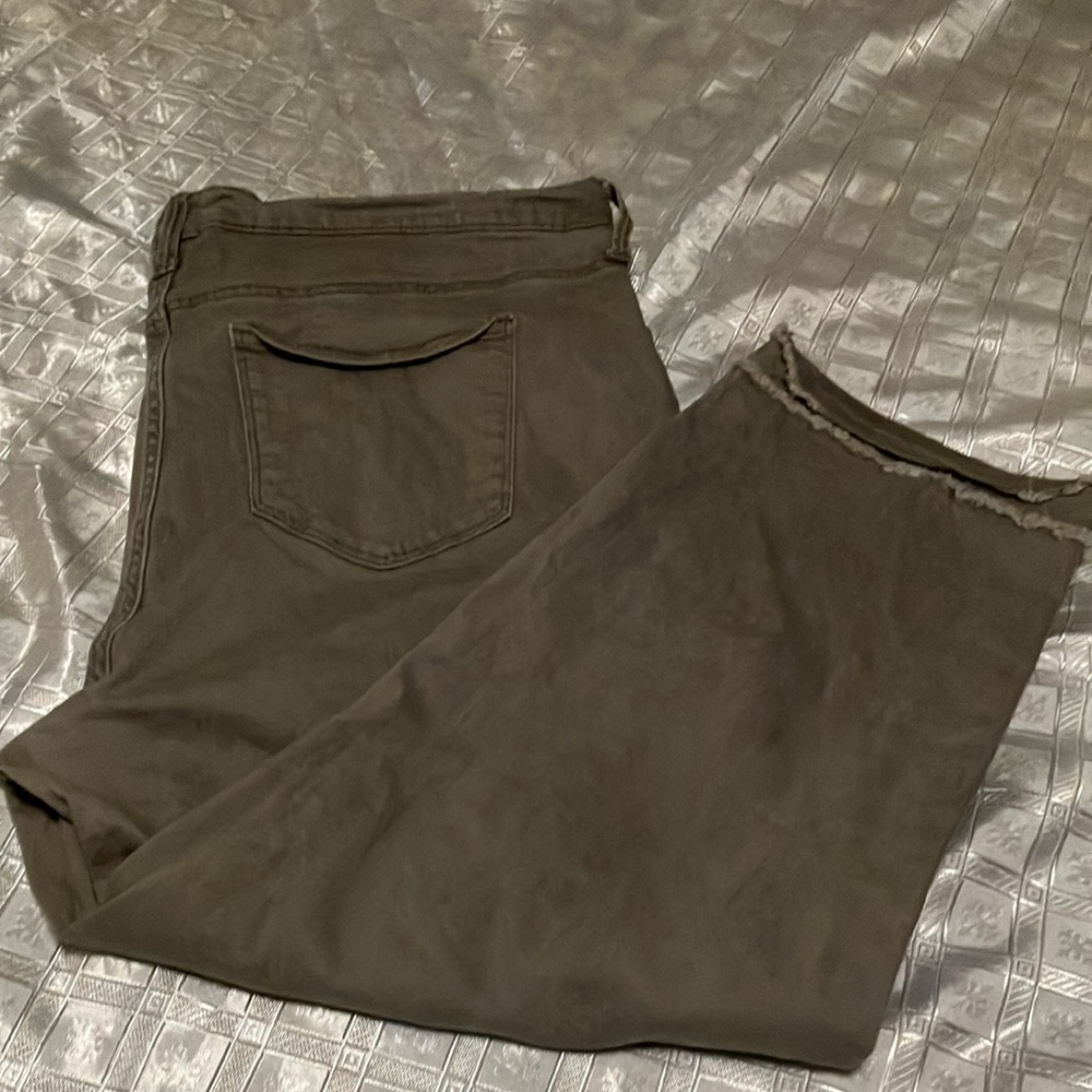 Code Bleu pants - Picture 9 of 9